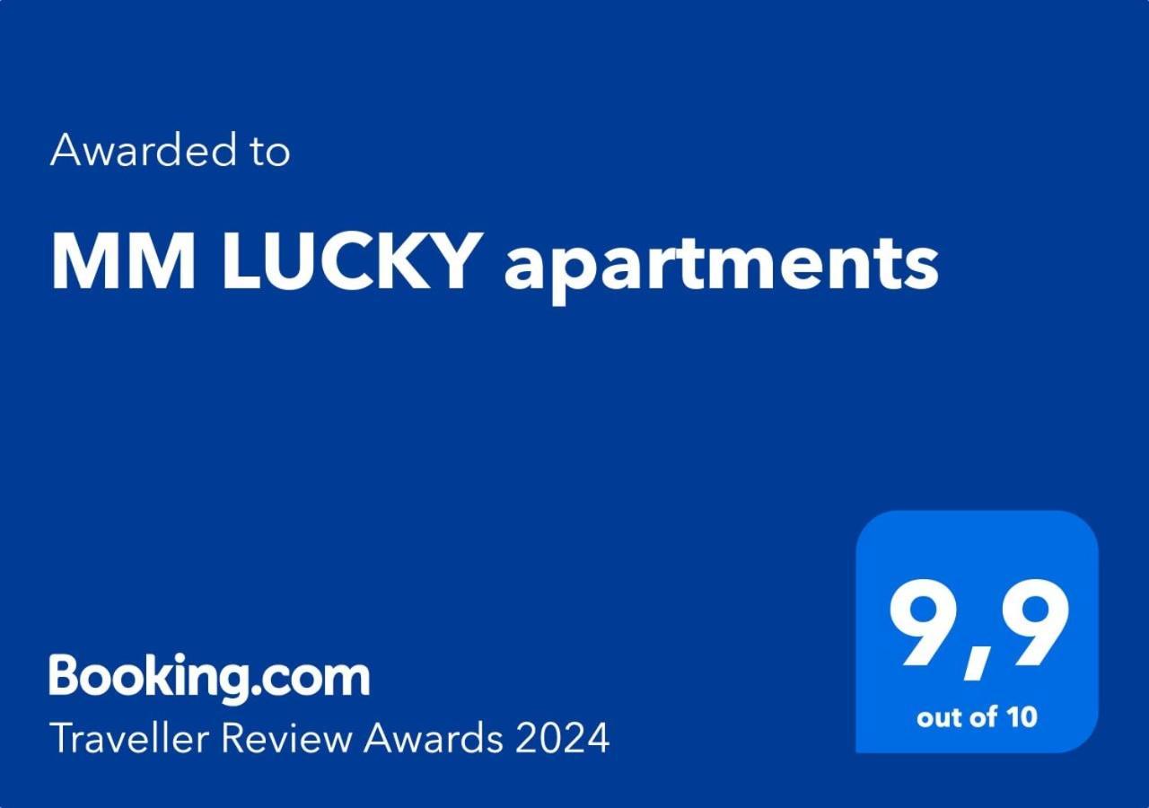 Mm Lucky Apartments デマノブスカ・ドリーナ エクステリア 写真