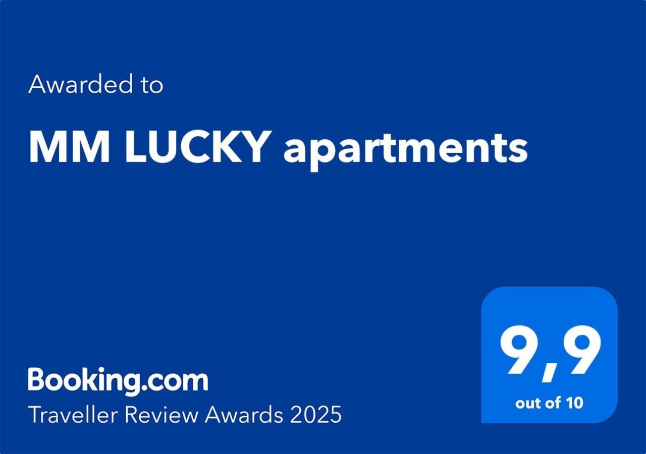 Mm Lucky Apartments デマノブスカ・ドリーナ エクステリア 写真